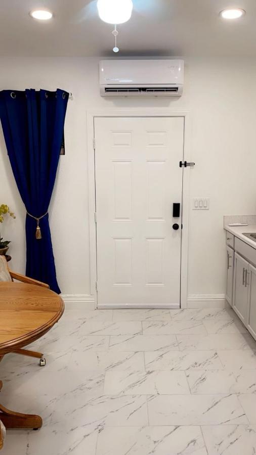 Guest House , 5 Min Away From Las Airport. Las Vegas Eksteriør bilde